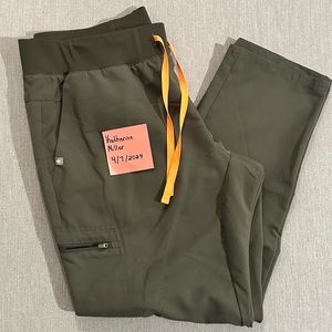 FIGS Moss Kauro Scrub Pants - XL